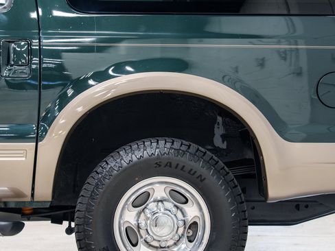 Used 2004 Ford Excursion Eddie Bauer AWD/4WD image 16
