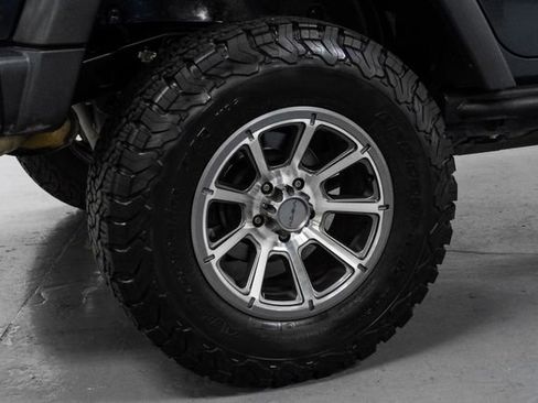 Used 2016 Jeep Wrangler Unlimited Rubicon image 52