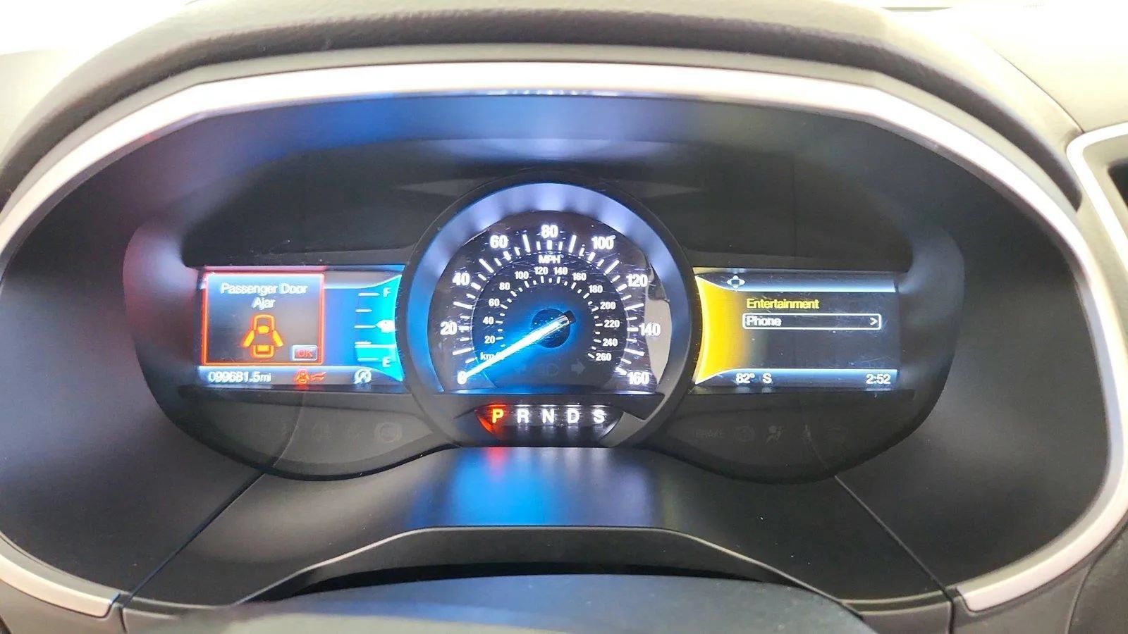 Used 2019 Ford Edge SEL w/ Equipment Group 201A AWD/4WD image 17