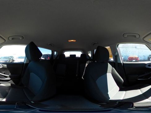 Used 2025 Kia Soul LX w/ LX Technology Package image 40