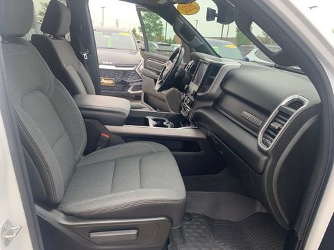 Used 2022 RAM 1500 Big Horn AWD/4WD image 18