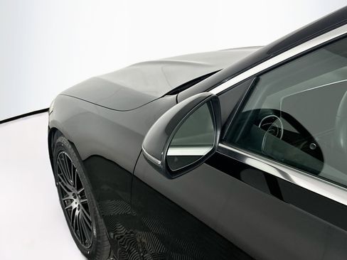 Used 2025 Mercedes-Benz C 300 Sedan image 16