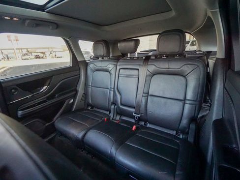 Used 2020 Lincoln Corsair Reserve w/ Elements Package image 32