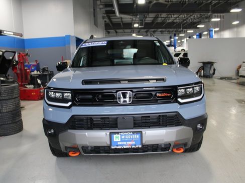 Used 2026 Honda Passport TrailSport Elite image 3