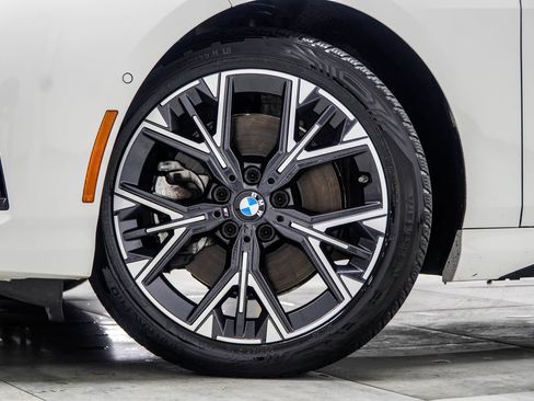 Used 2025 BMW 228i xDrive AWD/4WD image 6