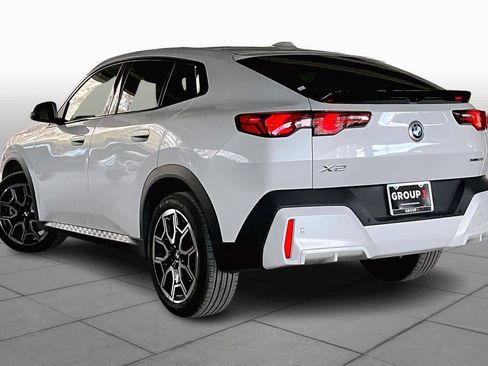 Certified 2025 BMW X2 xDrive28i image 11