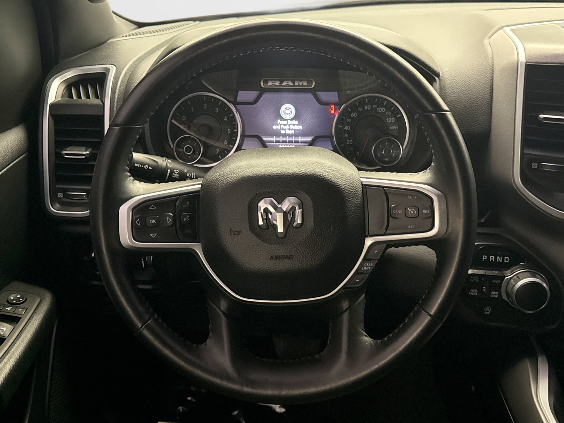 Used 2023 RAM 1500 Big Horn AWD/4WD image 12