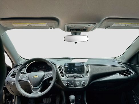 Used 2022 Chevrolet Malibu LT FWD image 20