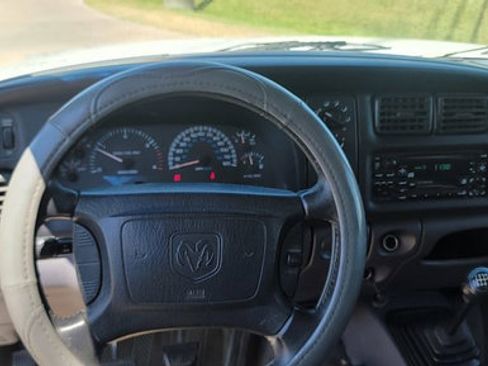 Used 2002 Dodge Ram 3500 Truck 2WD Quad Cab image 34