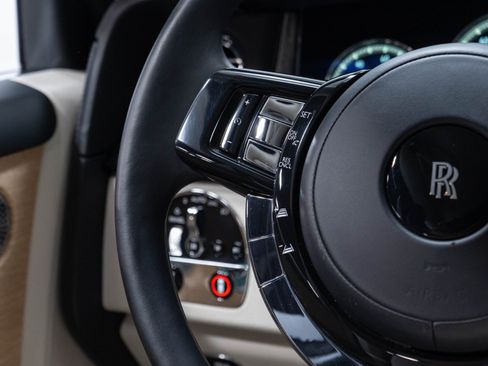 Used 2019 Rolls-Royce Phantom Sedan RWD image 77