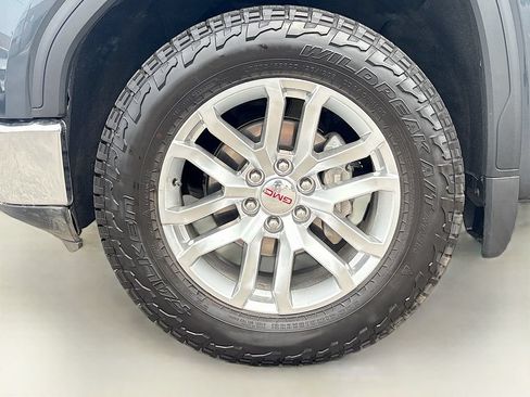 Used 2021 GMC Sierra 1500 SLT w/ SLT Premium Package AWD/4WD image 31