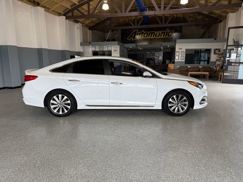 Used 2016 Hyundai Sonata Sport w/ Option Group 02 image 8