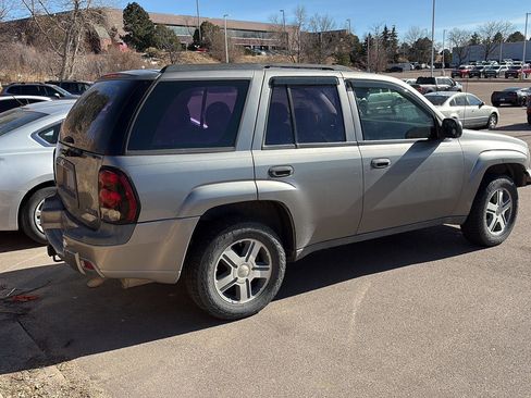 Used 2005 Chevrolet TrailBlazer LS image 4