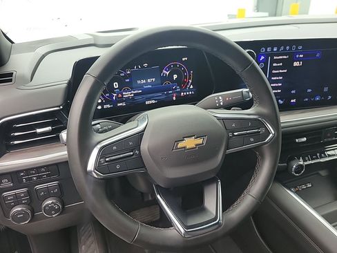 Used 2025 Chevrolet Tahoe LT image 28