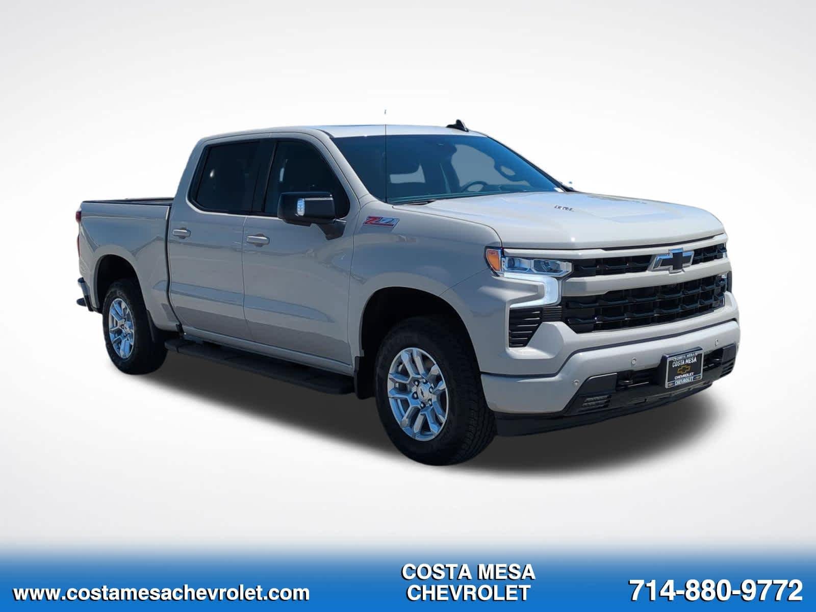New 2026 Chevrolet Silverado 1500 RST w/ Z71 Off-Road Package AWD/4WD image 3