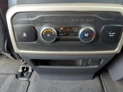 Used 2024 Ford Expedition Max XLT AWD/4WD image 16
