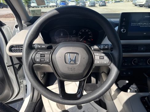 Used 2026 Honda HR-V LX image 16