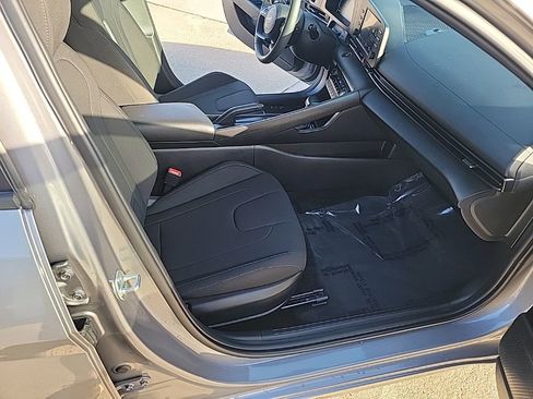 Used 2025 Hyundai Elantra Sport w/ Cargo Package image 14