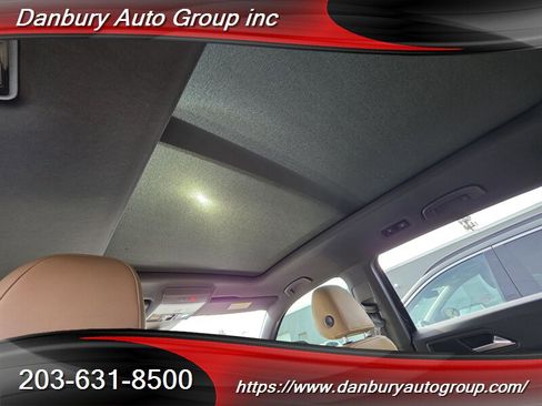 Used 2020 Volkswagen Atlas Cross Sport SEL image 8