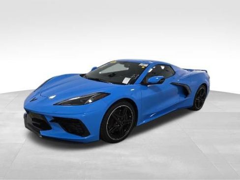 Used 2023 Chevrolet Corvette Stingray w/ Z51 Performance Package image 4