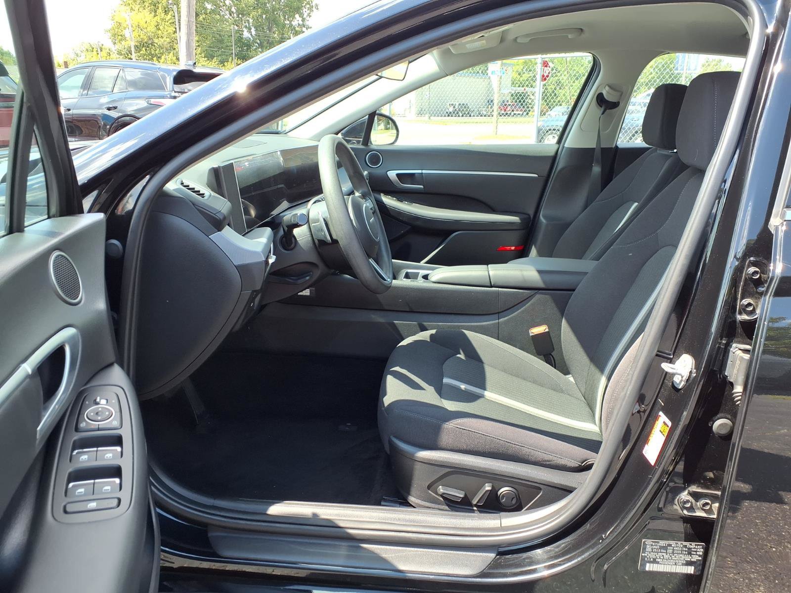 Used 2024 Hyundai Sonata SEL FWD image 18