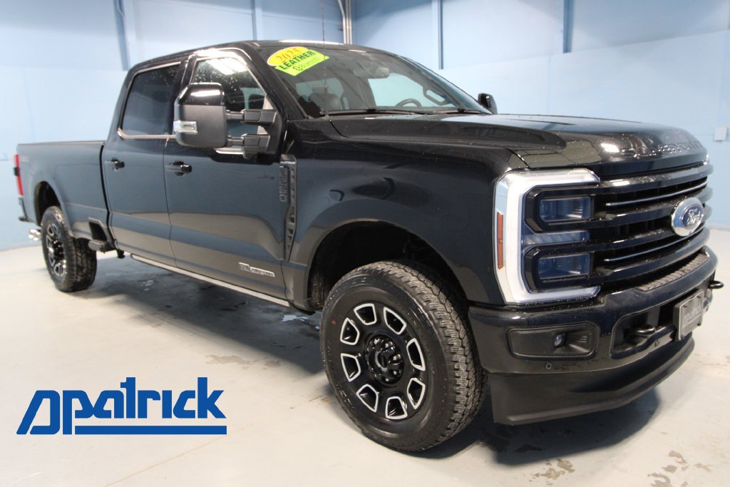 Used 2025 Ford F250 Platinum AWD/4WD image 1