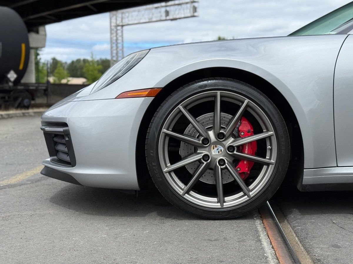 Used 2020 Porsche 911 Carrera S RWD image 10