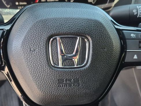 Used 2023 Honda Civic Sport image 26