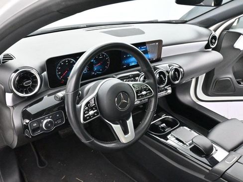 Used 2019 Mercedes-Benz A 220 4MATIC image 14