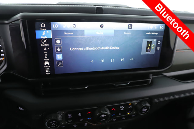 Used 2024 Jeep Gladiator Mojave AWD/4WD image 23