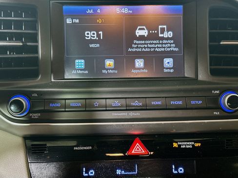 Used 2020 Hyundai Elantra Value Edition FWD image 24