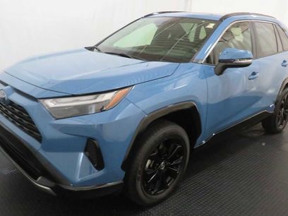 Used 2022 Toyota RAV4 SE