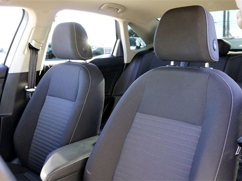 Used 2024 Volkswagen Jetta S image 11