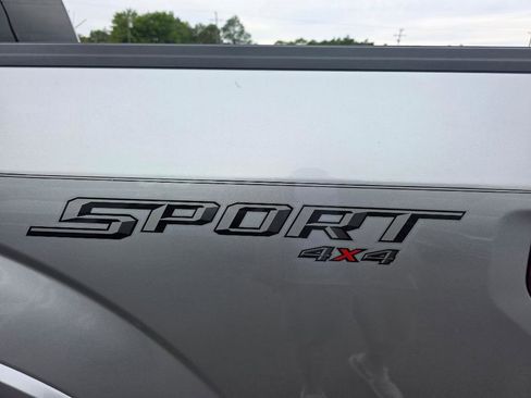 Used 2020 Ford F150 XLT w/ Equipment Group 302A Luxury image 5