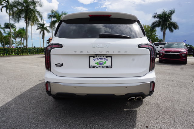 Used 2025 Kia Telluride EX FWD image 37