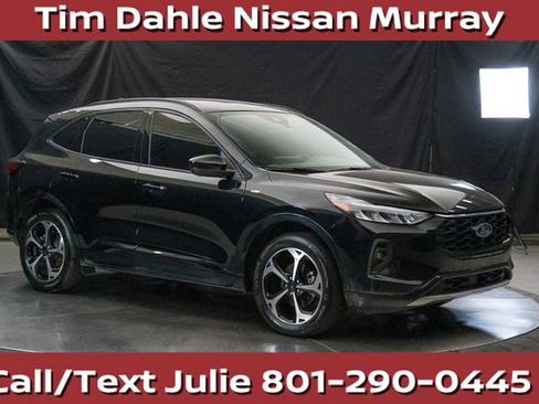 Used 2023 Ford Escape ST-Line Select w/ Tech Pack #2 AWD/4WD image 1