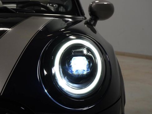 Used 2023 MINI Cooper S image 34