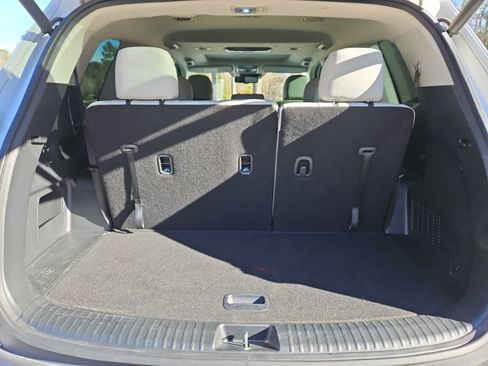 Used 2022 Kia Telluride EX w/ Towing Package image 19