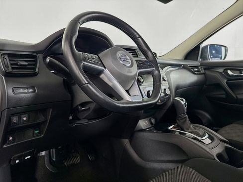 Used 2019 Nissan Rogue Sport SV w/ Technology Package image 22