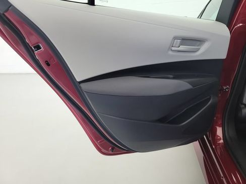 Used 2026 Toyota Corolla LE FWD image 15