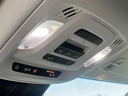 New 2026 Buick Envision Avenir AWD/4WD image 16