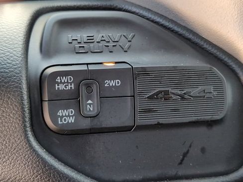 Used 2024 RAM 3500 Laramie AWD/4WD image 21