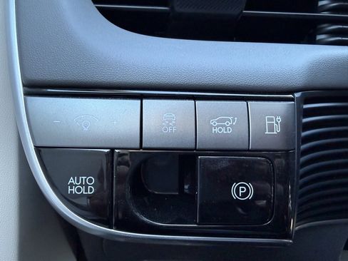 Certified 2025 Hyundai Ioniq 5 Limited image 27