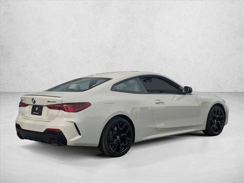 New 2026 BMW 440i xDrive Coupe w/ Premium Package AWD/4WD image 2