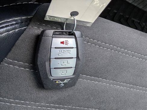Used 2024 Mitsubishi Outlander SE FWD image 40