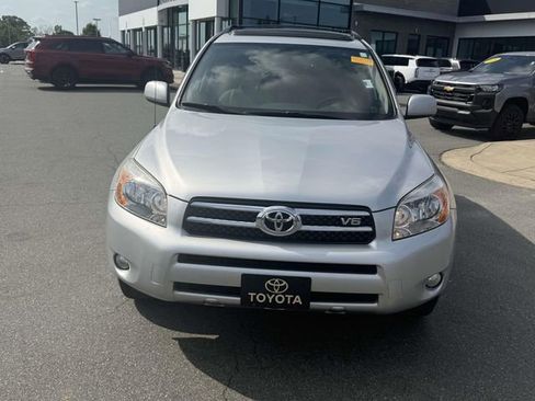 Used 2008 Toyota RAV4 Limited AWD/4WD image 2