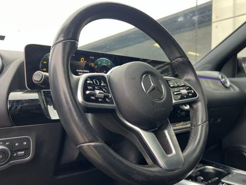 Used 2021 Mercedes-Benz GLA 250 GLA 250 image 26