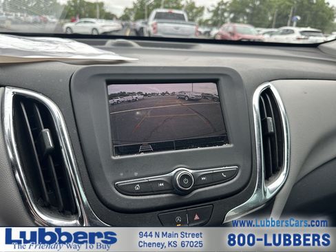 Used 2024 Chevrolet Equinox LS w/ LS Convenience Package FWD image 17