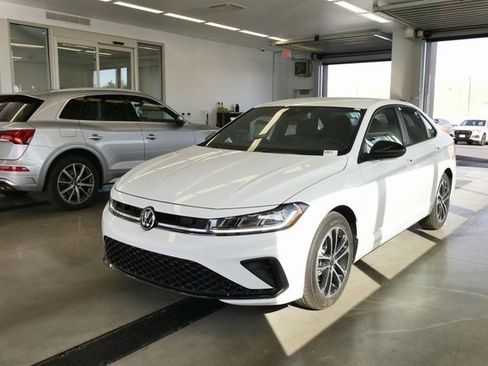 New 2025 Volkswagen Jetta Sport image 3