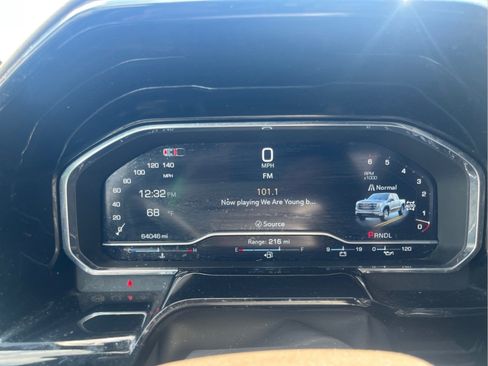 Used 2025 GMC Sierra 1500 SLT AWD/4WD image 31